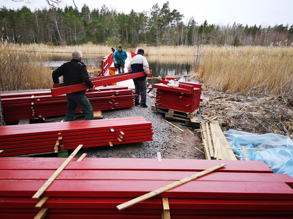 Arbetet med Röda Bryggan 18 mars