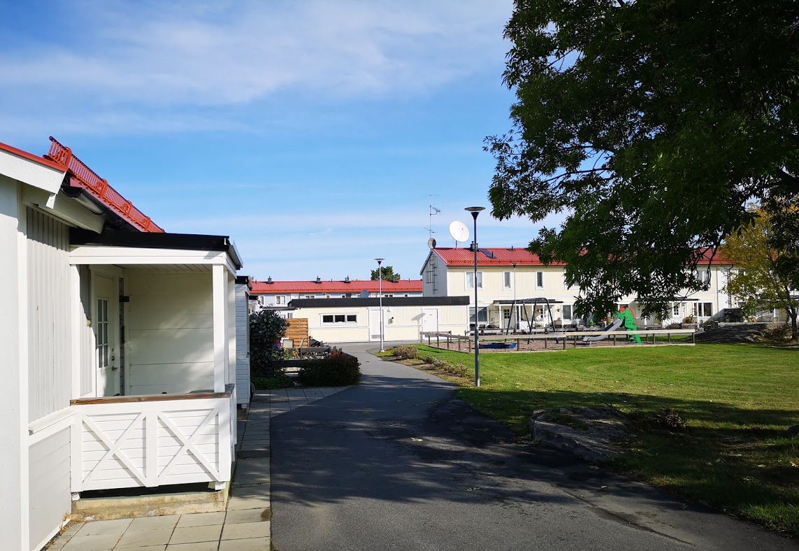 2 rok ledig i Öregrund hos Östhammarshem (anmälan senast 11 juni)