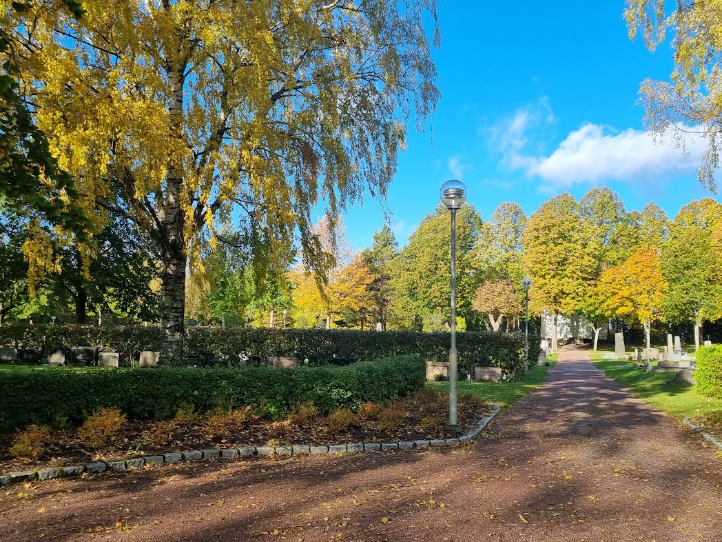 Vem äger Öregrunds griftegård – egentligen?