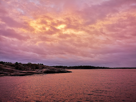 Underbart är kort, cirka fyra minuter härlig solnedgång