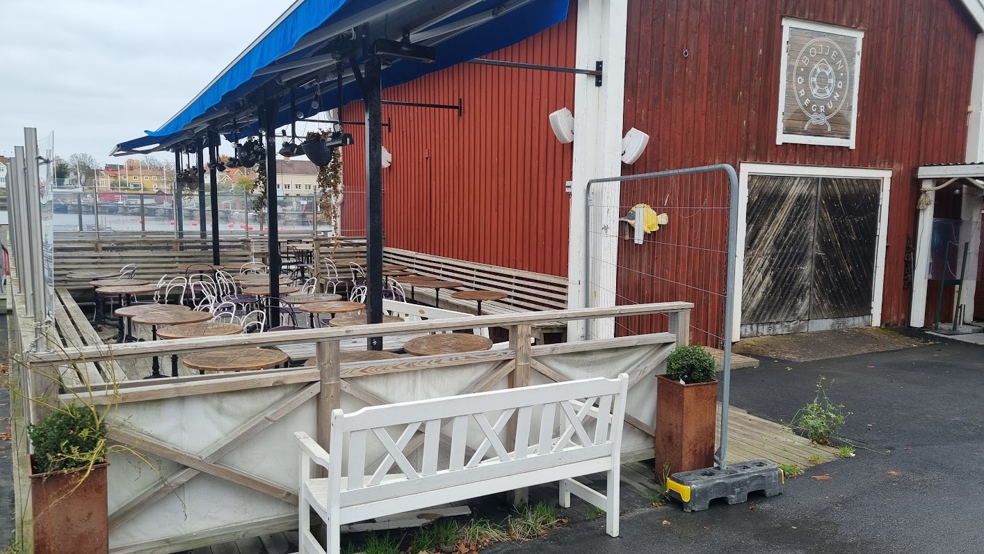 Restaurang Bojjen tackade för sig med att lämna allt kvar på uteserveringen